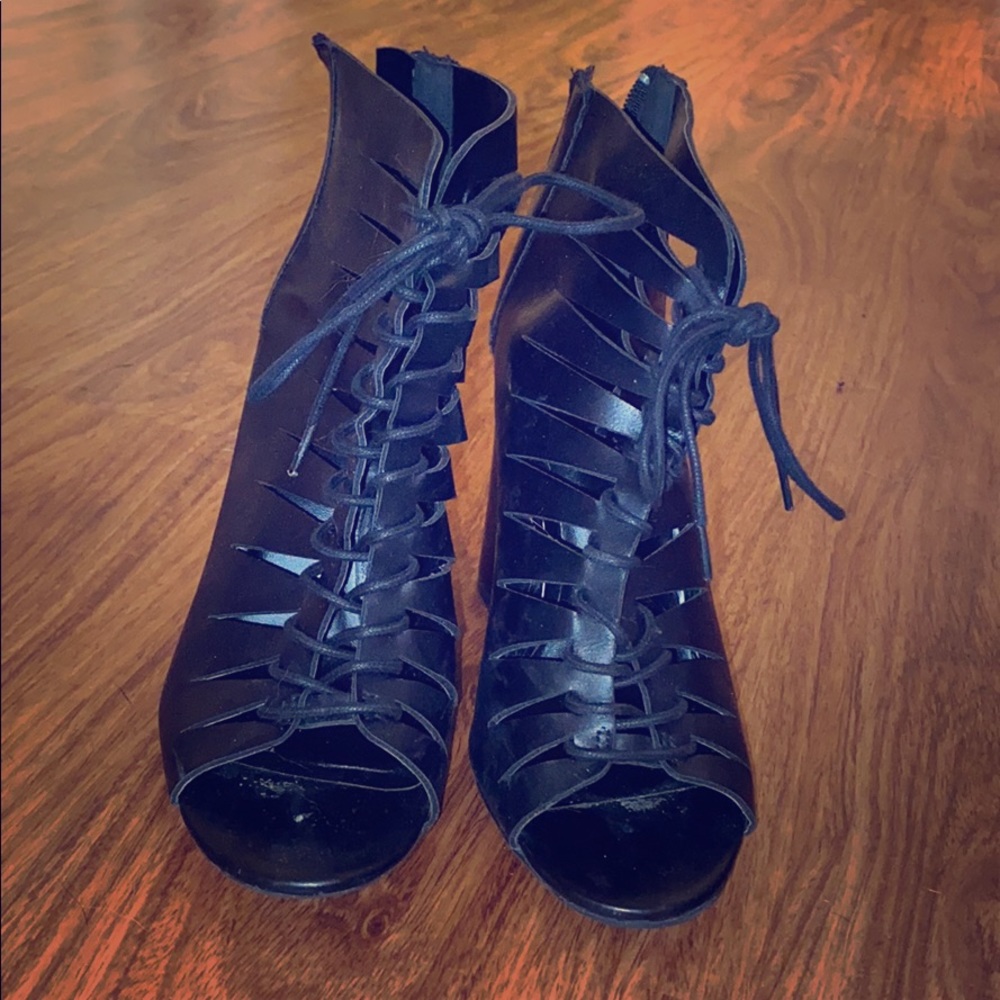 open toed wedges
